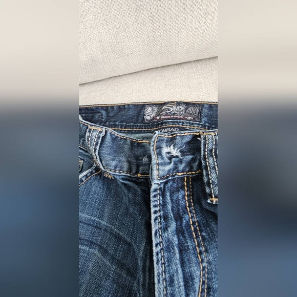 SILVER Damaged - Picture 2 of 5